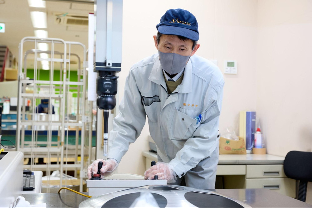 ヘラ絞り加工に関するご相談は「ナガセ」へ 