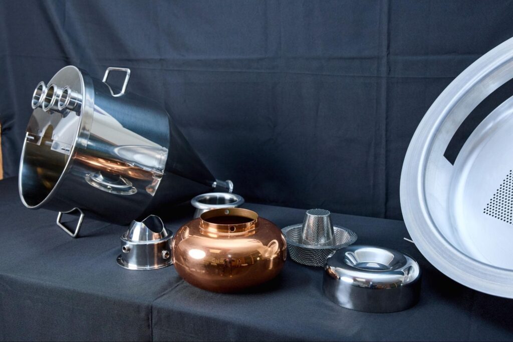 ヘラ絞り・スピニング加工のことなら「ナガセ」へ